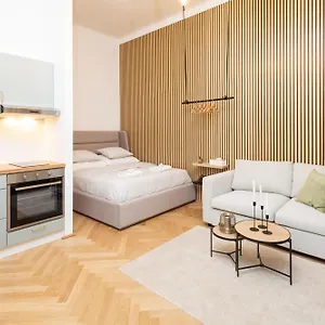Apartamento Charming Retreat Walking Distance From Town Centre, Viena